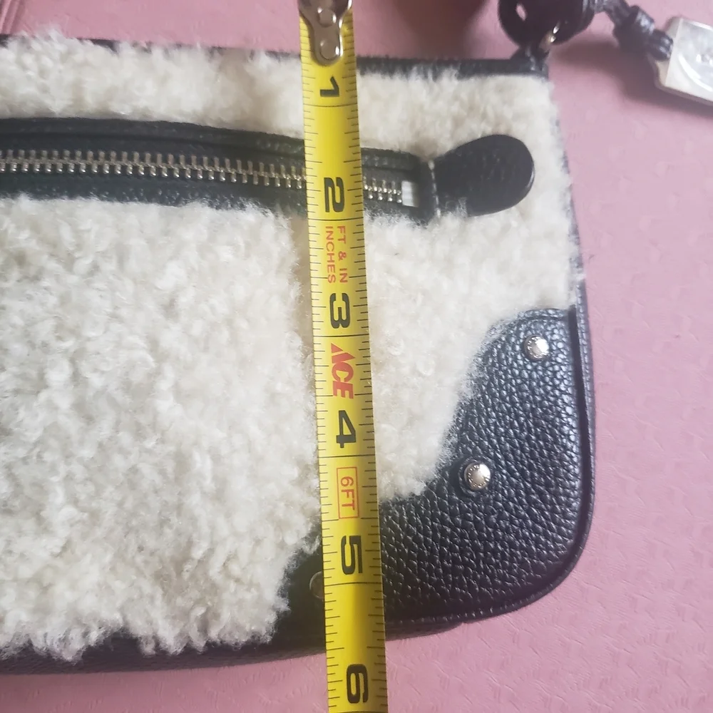 Coach Small Rhyder Pochette Shearling Crossbody Bag Wool Pebbled Leather - Picture 12 of 12